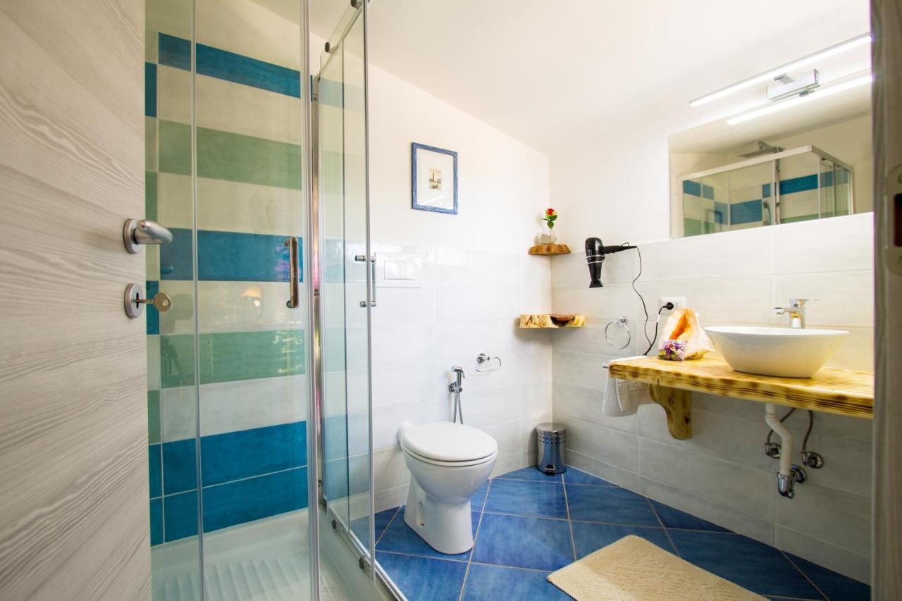 Suites Voce Del Mare Tertenia Exterior photo
