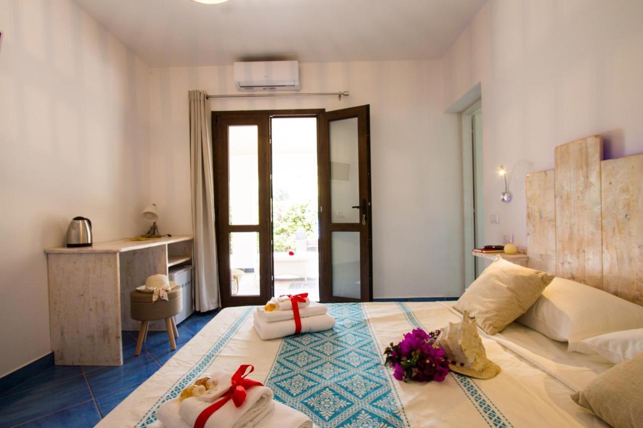 Suites Voce Del Mare Tertenia Exterior photo