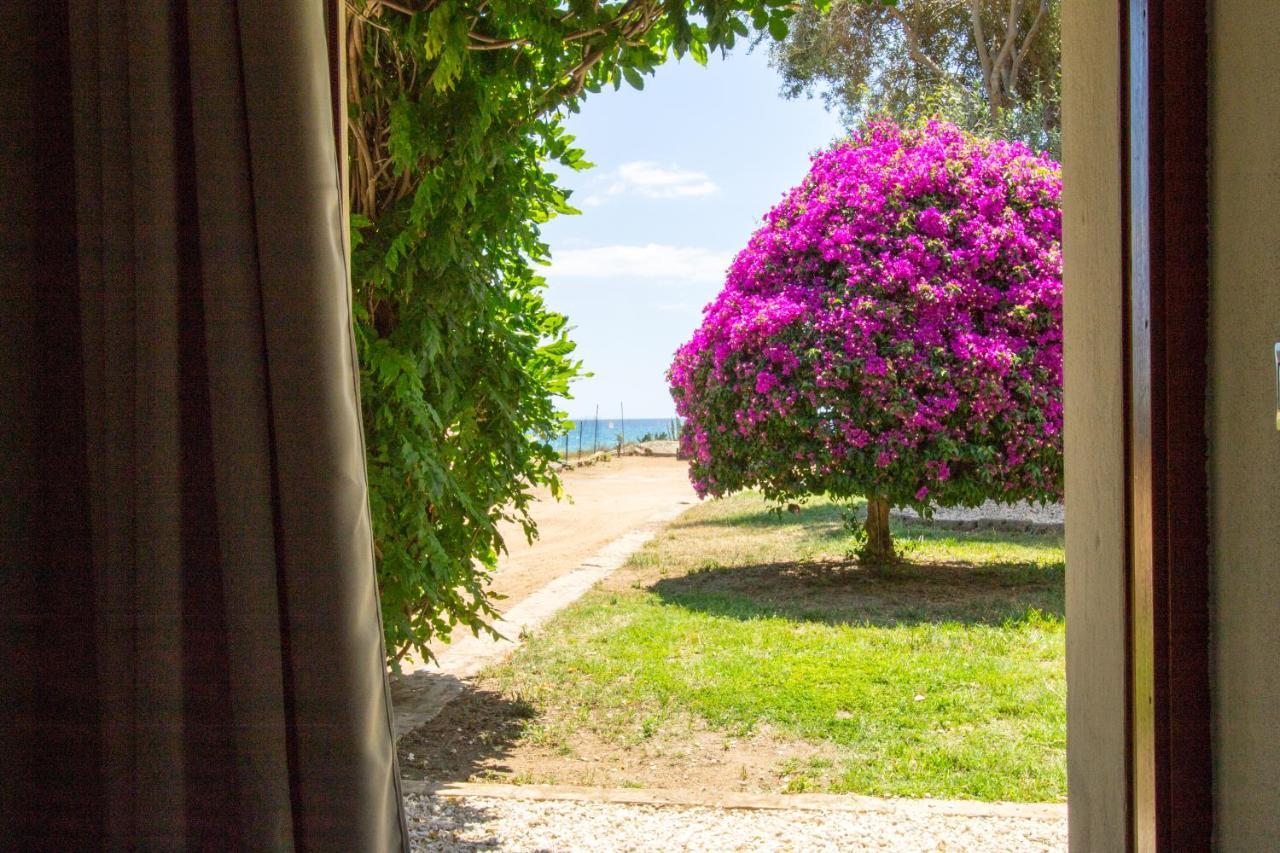 Suites Voce Del Mare Tertenia Exterior photo