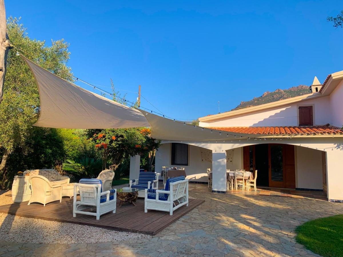 Suites Voce Del Mare Tertenia Exterior photo